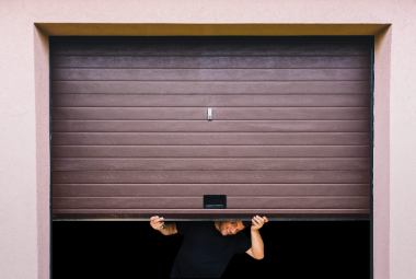 how to install a garage door